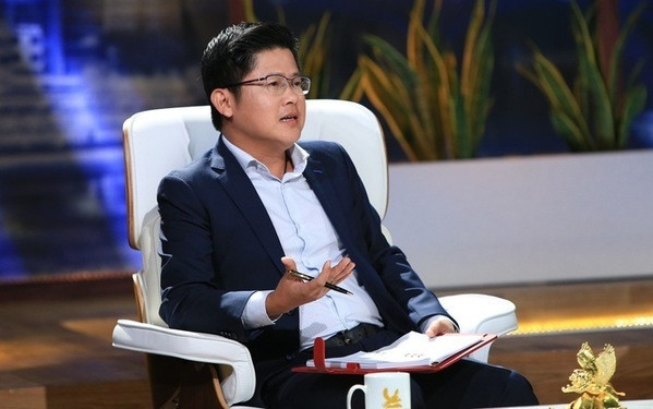 Shark Nguyễn Mạnh Dũng (hay Shark Dzũng) không chỉ là Giám đốc Quỹ đầu tư mạo hiểm CyberAgent Việt Nam và Thái Lan mà còn được biết đến với vai trò nhà đầu tư chính của Shark Tank Việt Nam mùa thứ 2.
