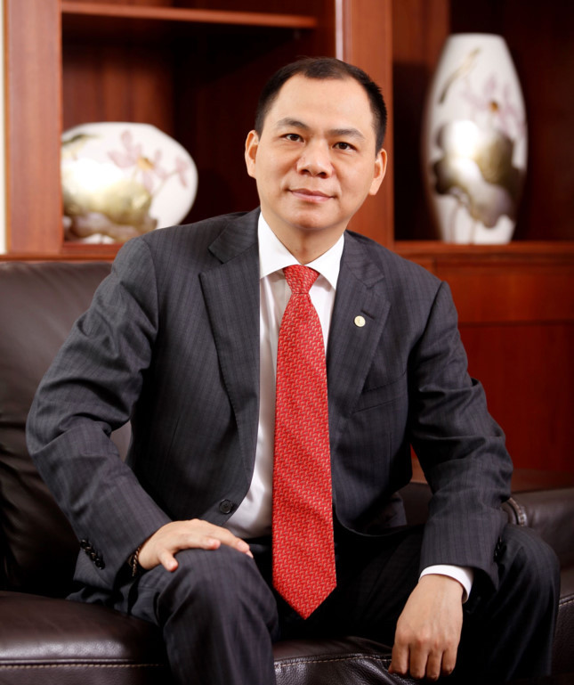 Tính trung bình, mỗi nhân sự lãnh đạo cấp cao của tập đoàn bất động sản lớn này, bao gồm tỷ phú Phạm Nhật Vượng, nhận về thu nhập tương đương 307 triệu đồng/tháng. Ảnh: Internet.