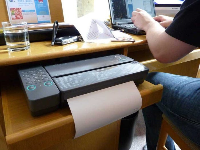 Sau đó, ông về làm việc cho quỹ đầu tư D.E.Shaw và trở thành Phó chủ tịch cấp cao chỉ sau 4 năm.