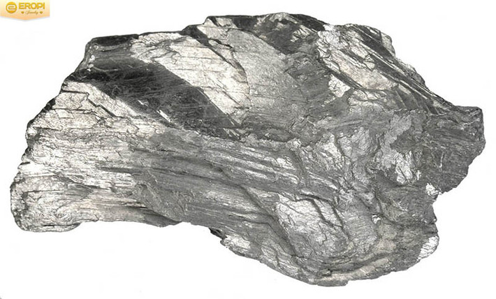Rhodium màu trắng bạc, cứng, bền và đắt gấp 6 lần vàng. Ảnh: Eropi.