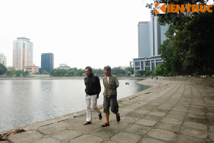 Hồ Thành Công thuộc Công viên Indra Gandhi phường Thành Công, quận Ba Đình, thành phố Hà Nội. Hồ nằm giữa phố Thành Công, Láng Hạ, đường Huỳnh Thúc Kháng và phố Nguyên Hồng.