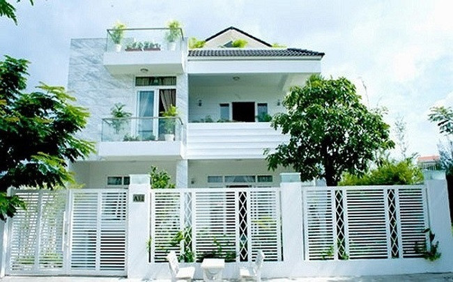 MC Quyền Linh hiện sống cùng vợ con trong ngôi nhà sang trọng ở khu dân cư Phước Kiểng, Quận 7, TP.HCM. Ảnh: Vietnamnet.