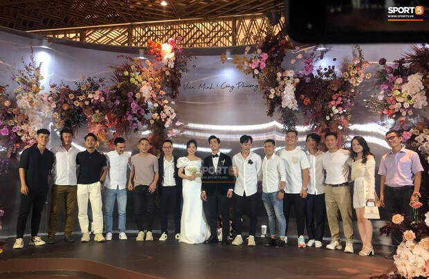 Nấm truffle có mùi hương rất đặc biệt. Giá thành thị trường của nấm cục truffle rơi vào khoảng 6.160 – 7.040 USD/kg (tương đương 140 – 160 triệu Việt Nam đồng/kg). Ảnh: Sports