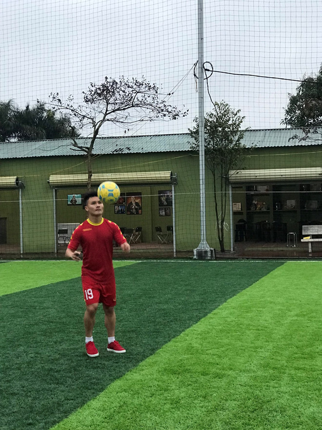 Trong khi đó, Quang Hải lại chọn hướng đi khác khi mở một trung tâm bóng đá cộng đồng tại Đông Anh (Hà Nội). Ảnh: Internet