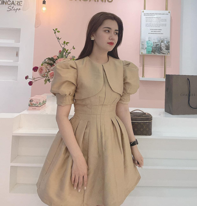 Quế Ngọc Hải cũng là chàng cầu thủ hết lòng với vợ con.