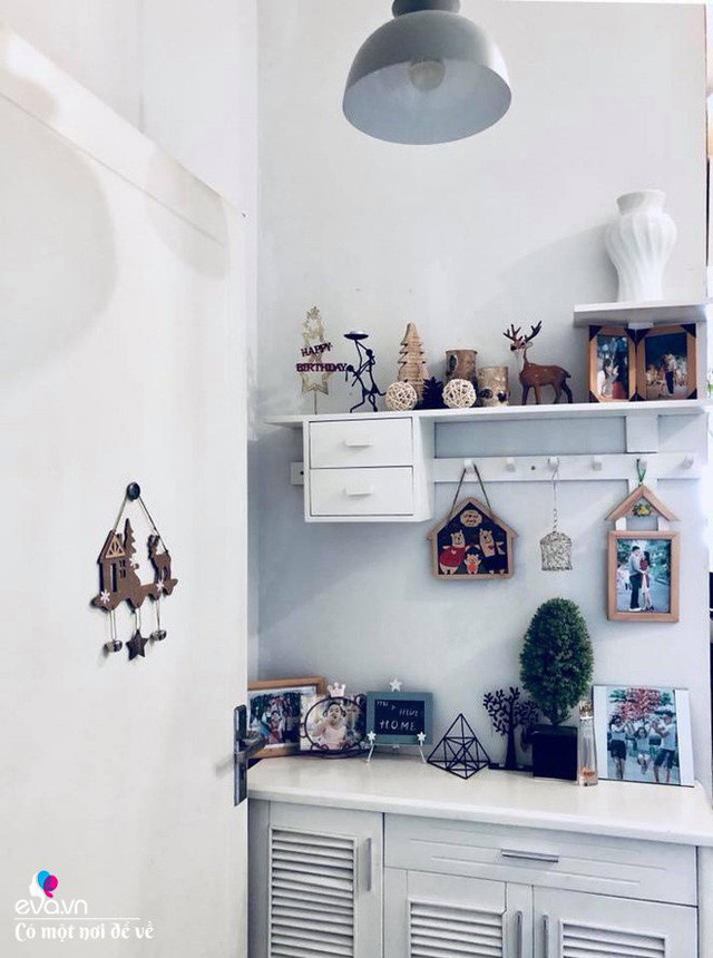 Nhà là nơi để về, bỏ sau những bộn bề lo toan cuộc sống, chính vì vậy vợ chồng chị Lan Anh luôn chăm chút cho căn hộ của mình trở lên luôn tươi mới và xinh đẹp nhất.