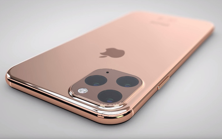 Vài năm gần đây cuộc đua đưa iPhone đầu tiên về nước của các cửa hàng diễn ra sôi động. Những màn chào giá gấp đôi, 3 lần giá gốc chỉ tồn tại được trong ngày đầu máy về nước, sau đó về giá trị thực khá nhanh. Ảnh: MSP.