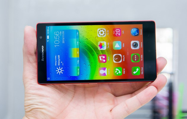 Điểm đặc biệt trên Lenovo K80M là bộ vi xử lý. Thiết bị sở hữu chip Intel Atom Z3560, Quad-core tốc độ 1,83 GHz, RAM 4 GB, bộ nhớ trong 64 GB (không hỗ trợ thẻ nhớ ngoài).