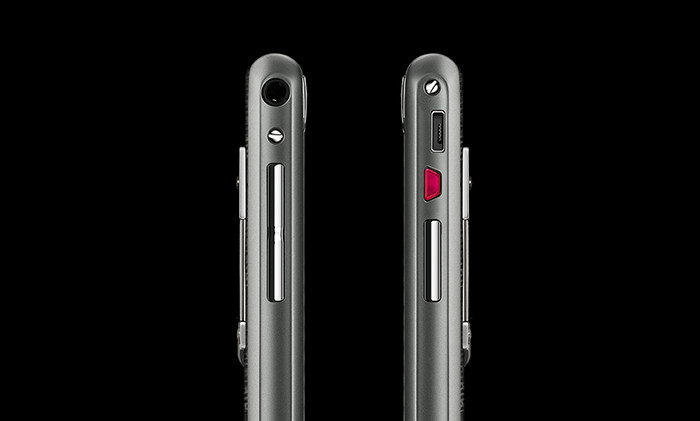 Aster Chevron chạy hệ điều hành Android 5.1 Lollipop, loa stereo, camera sau Hasselblad 13 MP, 2 GB RAM, 64 GB bộ nhớ trong, và pin 2.275 mAh hỗ trợ sạc không dây.