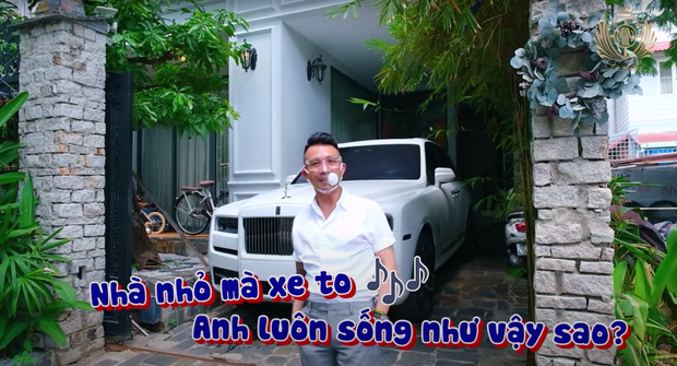 Bên cạnh đó, đại gia Minh Nhựa còn mua cả căn biệt thự ở Phú Mỹ Hưng để xây một căn nhà đủ sức chứa BST siêu xe khổng lồ. Nguồn ảnh: FBNV
