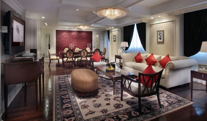 Ngoài ra, Grand Prestige Suite còn có sảnh chờ tiện nghi, khu vực văn phòng cũng như phòng spa riêng biệt và phòng ăn cho 8 người. Ảnh: Zing