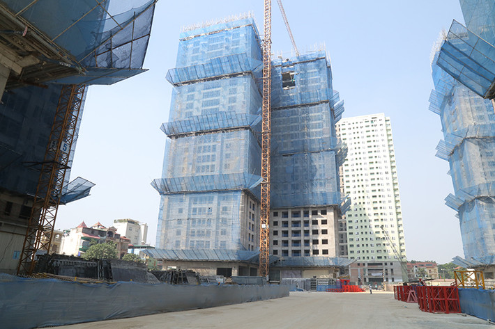 Dự án được khởi công vào quý IV/2014 và dự kiến kiến bàn giao nhà cho khách hàng Khu A vào Quý IV/ 2016 và Khu B vào Qúy II/2017 cùng toàn bộ tiện ích nội khu, công viên cây xanh.