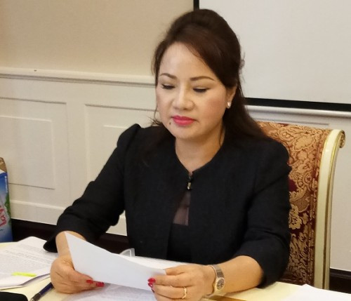 Nạn nhân là bà Chu Thị Bình. Bà Bình đã giao dịch gửi tiết kiệm tại Eximbank TP HCM hơn 300 tỷ đồng. Toàn bộ các giao dịch với bà Bình từ trước đến đầu tháng 2/2017 đều do ông Lê Nguyễn Hưng, Phó giám đốc Eximbank TP.HCM trực tiếp thực hiện. Ảnh: Dân Việt.