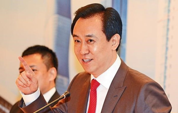 Đến 1992, ông bỏ công việc đang làm để tới Thâm Quyến, miền đất hứa vào thời điểm đó. Lúc đầu, ông phải ngủ ở hành lang nhà một người bạn rồi vào làm phụ trách một văn phòng công ty, tối ngủ ở gian nhà bếp. Ảnh: Sina.