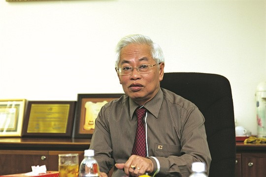 Dưới thời của ông Trần Phương Bình, Đông Á Bank là ngân hàng đầu tiên tại Việt Nam tự chế tạo ra được máy ATM bán vàng tự động, máy ATM lưu động...Ảnh: Người lao động.