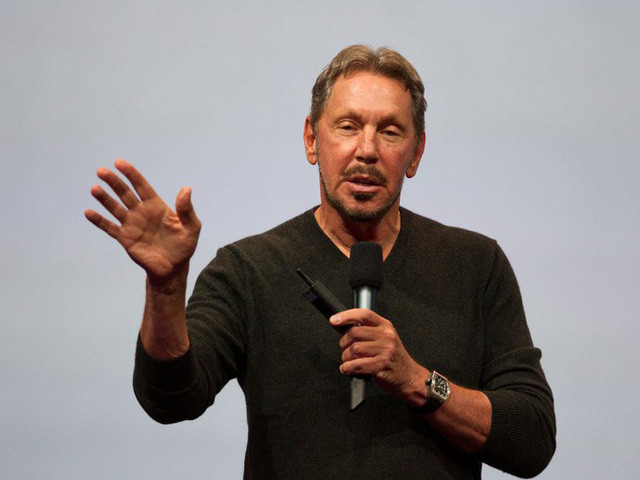 Larry Ellison - đồng sáng lập, CEO của Oracle quan niệm "tiền bạc không phải là thứ tương đồng với trí tuệ".