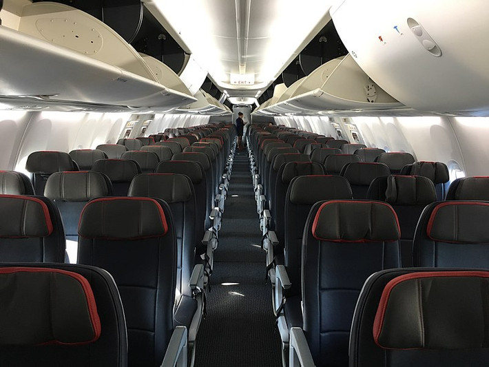 Boeing 737 MAX 8 bắt đầu hoạt động từ tháng 5/2017, dự kiến chiếm 60-65% số lượng đơn hàng của dòng máy bay này. Ảnh: Wiki.