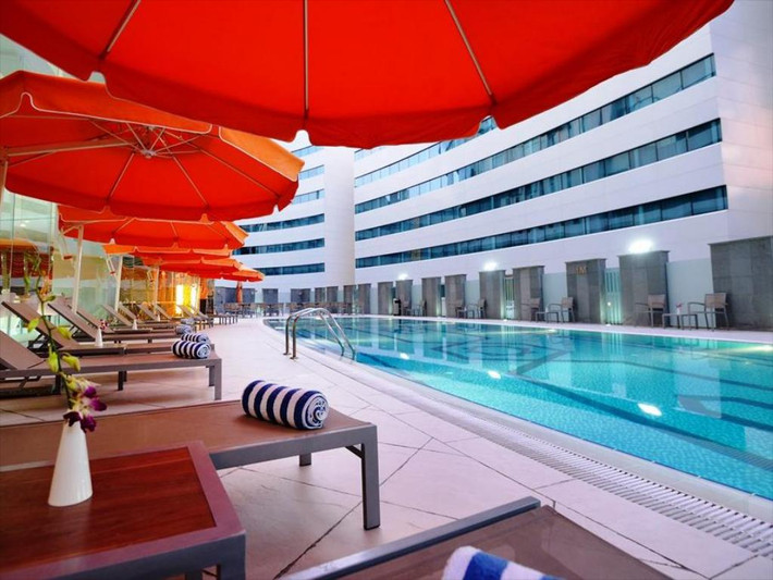 Sở hữu khuôn viên rộng rãi, khách sạn Holiday Villa sẽ là địa điểm đội tuyển Việt Nam có thể thư giãn.