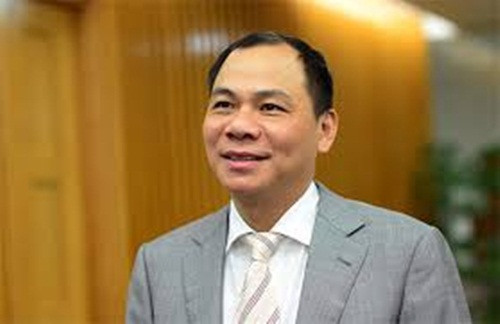 Ông Phạm Nhật Vượng đang sở hữu hơn 876 triệu cổ phiếu VIC và gián tiếp sở hữu hơn 989,1 triệu cổ phiếu VIC thông qua 92,88% cổ phần tại Công ty CP Tập đoàn Đầu tư Việt Nam. Ảnh: Forbes.