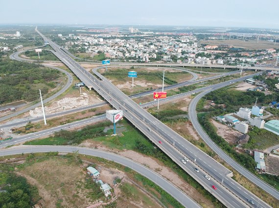 Khu tạo Quỹ đất tham gia đầu tư xây dựng tuyến đường vành đai 2 trên địa bàn quận Thủ Đức khu 3 (5,2 ha), khu 4 (24,29 ha), khu 5 (24,09 ha) cũng bị hủy bỏ. Ảnh: SGGP.
