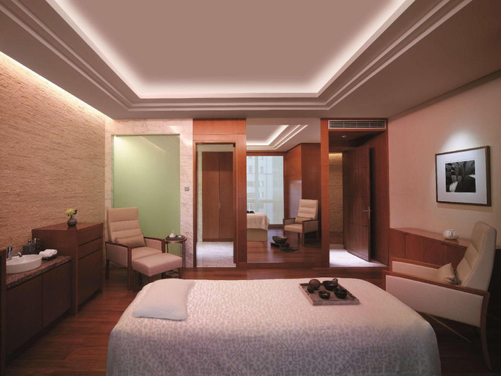 Hơn 3 triệu đồng/đêm là mức giá trung bình nghỉ tại khách sạn 5 sao này.