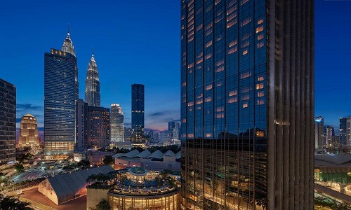 Grand Hyatt Kuala Lumpur là một khách sạn 5 sao ở Kuala Lumpur, Malaysia. Khách sạn chính thức khai trương ngày 24/8/2012. Đây là một phần của Hyatt Hotels Corporation và là thương hiệu Grand Hyatt đầu tiên được khai trương tại Malaysia.