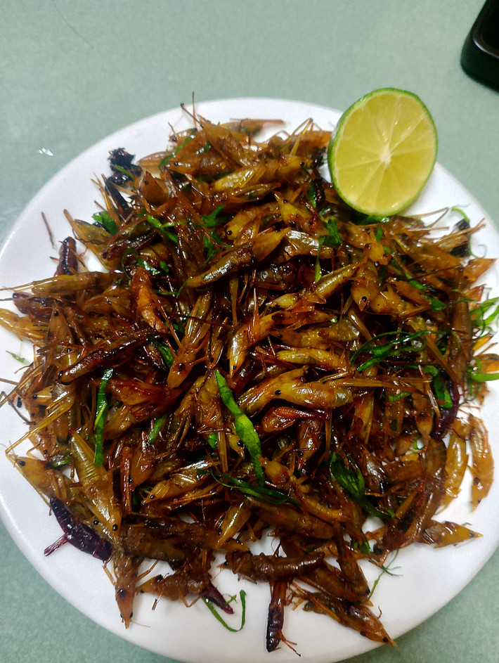 Muồm muỗm ngon nhất là chiên với sả và lá chanh. Nguồn ảnh: Facebook