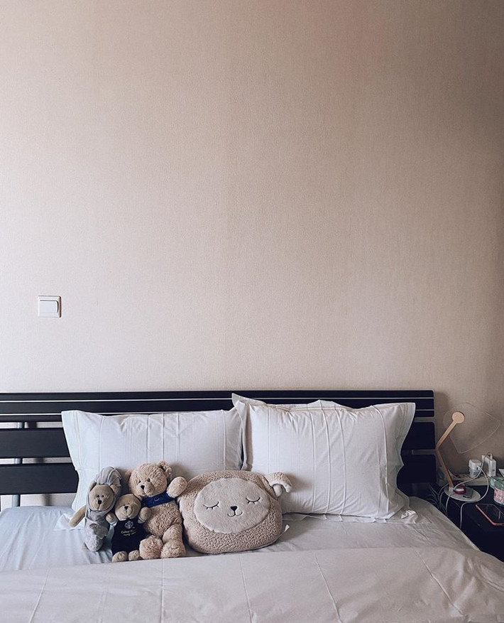 Căn nhà của Mai Phương Thúy được trang trí với rất nhiều thú nhồi bông.