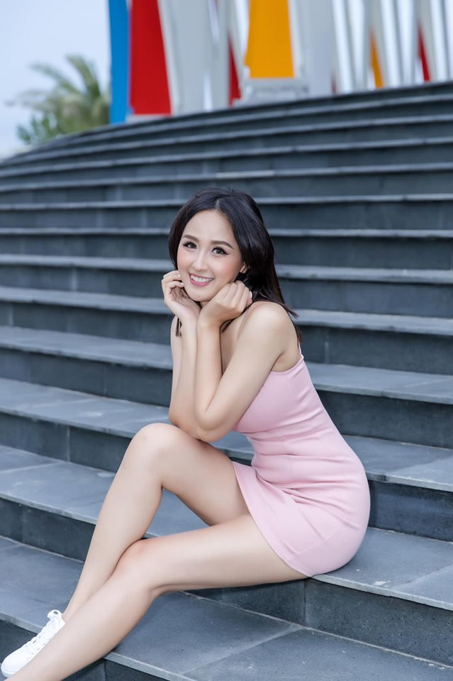 Được mệnh danh là "hoa hậu giàu nhất Việt Nam", Mai Phương Thúy chứng minh đẳng cấp sang chảnh vì thú chơi hàng hiệu đắt đỏ khó ai sánh bằng. Ảnh: Dân Việt.