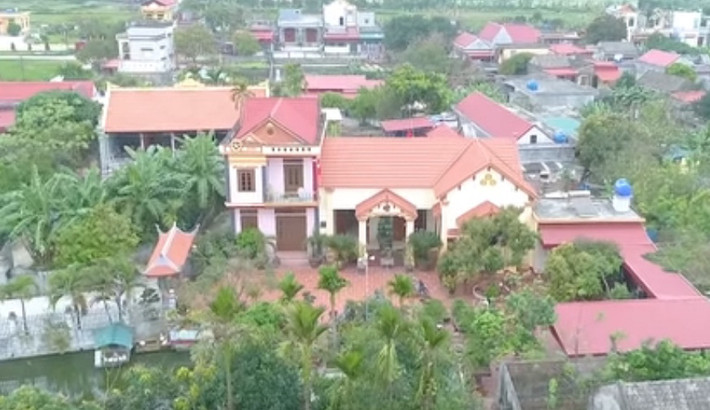 Gia đình Tuấn Anh sống trong căn nhà rộng hàng trăm m2 ở xã An Quý (huyện Quỳnh Phụ, tỉnh Thái Bình). Ảnh: Vlog Minh Hải