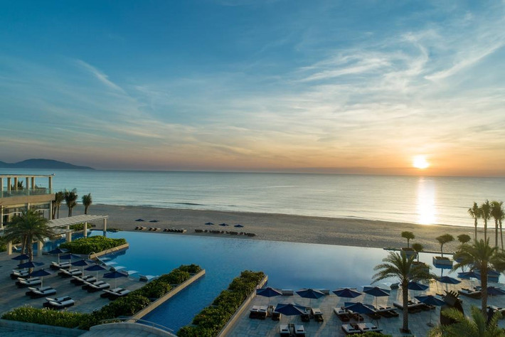 Đây là một trong những khách sạn 5 sao có quy mô lớn nhất tại Đà Nẵng hiện nay. Ảnh: Booking.