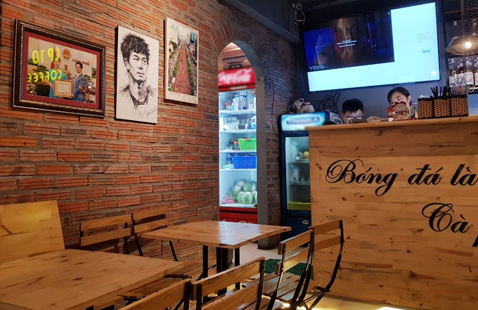 Cơ sở ở Hà Nội vẫn đúng chất “Công Phượng”, thiết kế đơn giản nhưng vẫn có nét riêng. Ảnh: Thietkemoon.