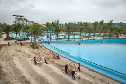 Dự án thu hút gần 1.000 lao động, chủ yếu là lao động địa phương. Ảnh: Tuanchau-halong.