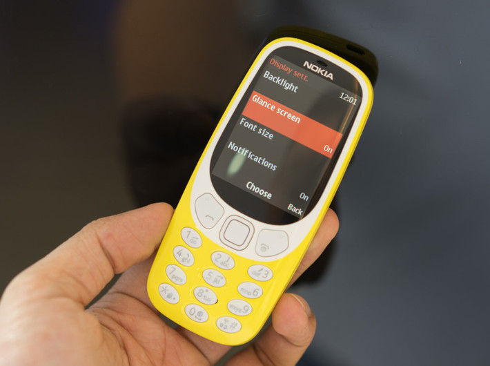 Tuy là mẫu di động cơ bản chạy trên nền hệ điều hành S30+, nhưng Nokia 3310 cung cấp nhiều tuỳ chọn cho người dùng. Đây không phải là chiếc điện thoại "cục gạch" đơn giản, ngược lại còn khá hào phóng tính năng.