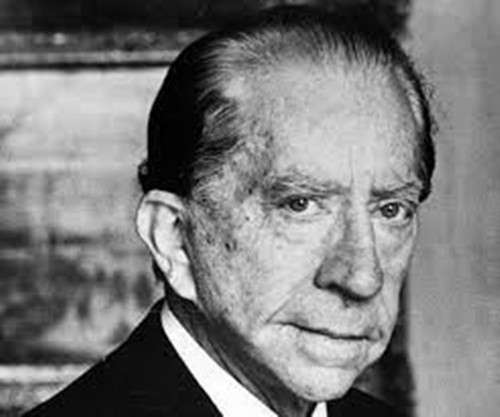 Theo Sách Kỷ lục Guinness, năm 1966, J Paul Getty sở hữu khối tài sản khoảng 1,2 tỷ USD (khoảng 7,2 tỷ USD vào năm 2018). Ảnh: NewsOK.