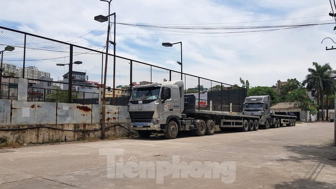 Đến ngày 17/01/2019, Vicem tiếp tục có văn bản gửi Bộ Xây dựng đề nghị cho phép được tiếp tục quản lý, sử dụng khu đất ngõ 122 Vĩnh Tuy để đáp ứng hoạt động sản xuất kinh doanh của Vicem như hiện trạng... Ảnh: Đình Phong.