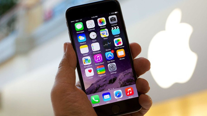 iPhone 6 sở hữu màn hình 4,7 inch độ phân giải Retina HD, cấu hình không cao nhưng chạy khá mượt nhờ hệ điều hành iOS mới nhất. Ảnh: iMore.