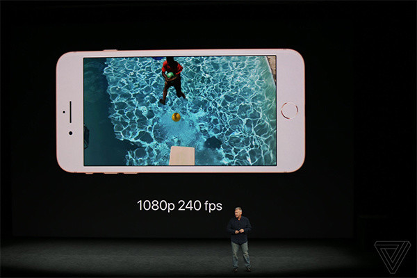 Bên cạnh đó, camera trên iPhone 8 cũng có thể quay video 4K với tốc độ 60 khung hình/giây và quay tốc độ chậm slow-motion Full HD với tốc độ 240 hình mỗi giây. Ảnh: The verge.