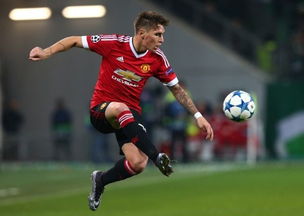 Ca chấn thương tiếp theo mà Quỷ đỏ thành Manchester phải đón nhận đó là Guillermo Varela. Cầu thủ trẻ tài năng này hiện đang dính chấn thương mắt cá và dự kiến sẽ phải nghỉ thi đấu tới 2 tháng.