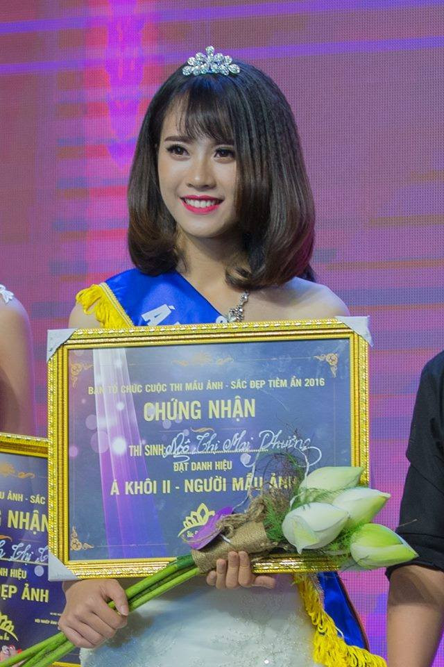 Mara Mai Phương đánh dấu sự xuất hiện của mình trong cộng đồng mạng sau khi bước ra từ cuộc thi Mẫu ảnh - Sắc đẹp tiềm ẩn 2016 với giải Á khôi 2. Chưa dừng lại ở đó, với lợi thế bởi khuôn mặt và ngoại hình, cô nàng sinh năm 1997 này dần dần nhận được rất nhiều lời mời chụp ảnh.