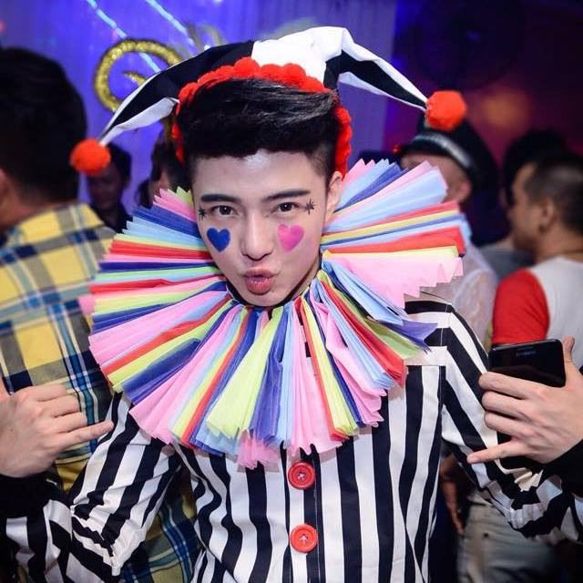 Hiện tại trang cá nhân của anh chàng này thu hút tới hơn 20.000 lượt theo dõi.