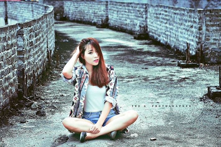 Chưa kể đến đợt khám sức khỏe cả lớp, cô nàng 9X này chủ động khám sau cùng vì không muốn thấy ai nhìn số cân nặng của mình.