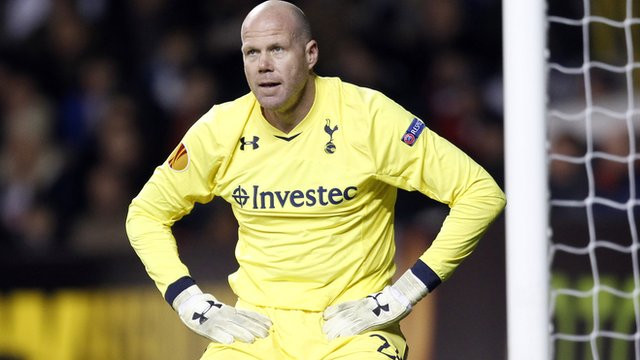Brad Friedel hiện là cầu thủ già nhất đang chơi ở Premier League khi đã bước vào tuổi 42 với 500 trận. Không nhanh nhẹn thế nhưng ngôi sao bóng đá của ĐT Mỹ đã từng khiến nhiều CLB phải ao ước mình như Liverpool, Blackburn hay Tottenham.