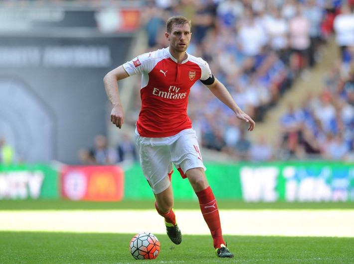 Per Mertesacker là một trong những cầu thủ được coi là chậm nhất thế giới nhưng tuyển thủ người Đức này đã chứng minh rằng tốc độ không ảnh hưởng tới chất lượng chơi bóng của anh.
