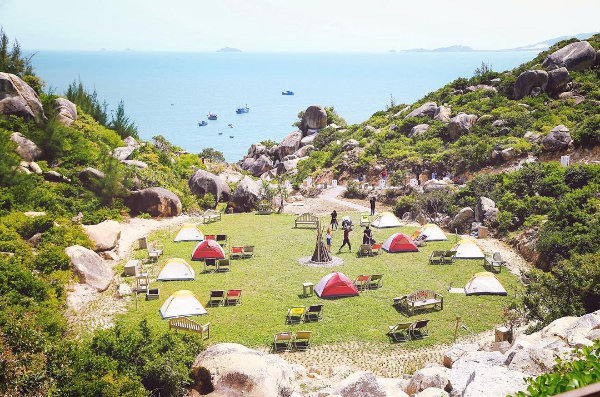 Địa điểm được mệnh danh là đảo Jeju phiên bản Việt có tên chính xác là Khu dã ngoại Trung Lương (Bình Định). Ảnh: beokhum.