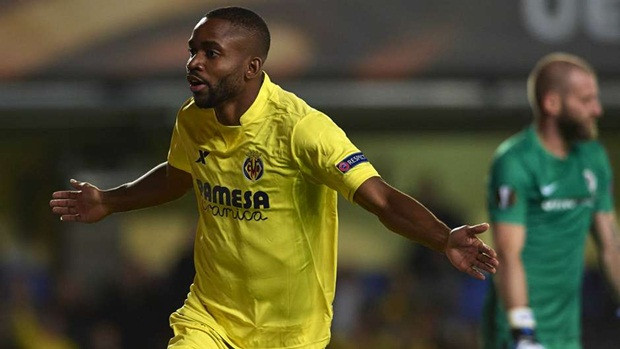 Cedric Bakambu là người tạo nên sự khác biệt cho “Tàu ngầm vàng”. Anh là người đã ghi cả hai bàn thắng giúp cho Villarreal rộng cửa vào bán kết.