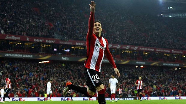 Mặc dù đội bóng của Aritz Aduriz không thể giành chiến thắng và đang phải đối mặt với việc dừng bước ở tứ kết, nhưng tiền đạo ngôi sao của Athletic Club chính là người mở tỷ số trận đấu.