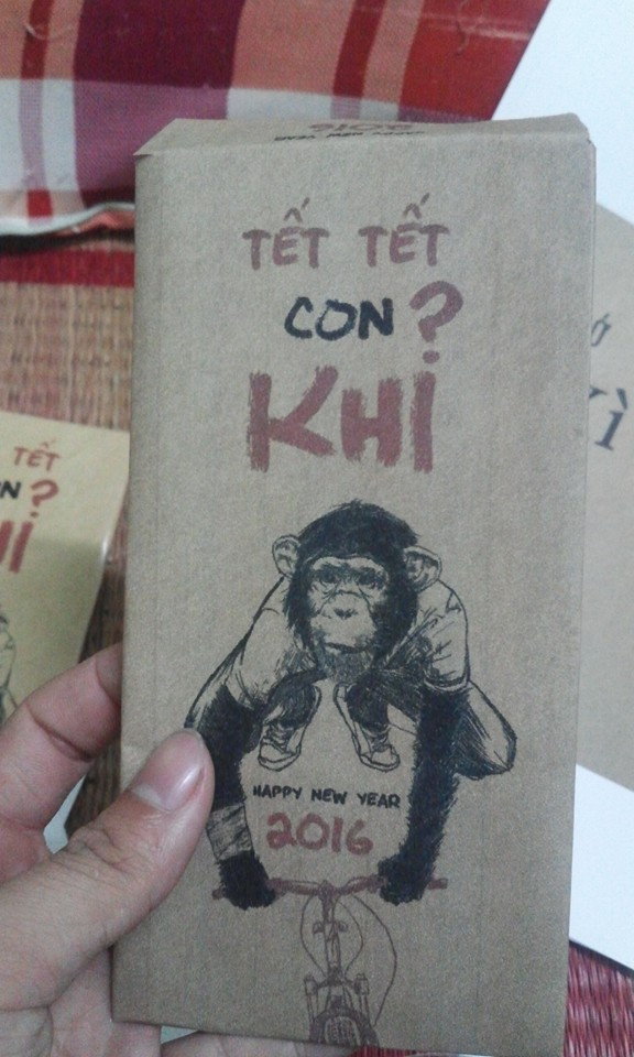 Những hình ảnh hết sức dí dỏm trên những chiếc lì xì handmade thu hút được vô vàn sự quan tâm của giới trẻ dịp cận Tết âm lịch.