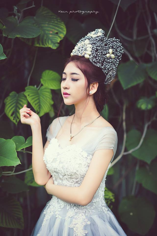 Xinh đẹp, tài năng và sự nỗ lực không ngừng nghỉ cho nghệ thuật, trong tương lai Nguyễn Kim Chi sẽ là cái tên sáng giá cho thế hệ hot girl 9x vẹn toàn cả về tài và sắc.