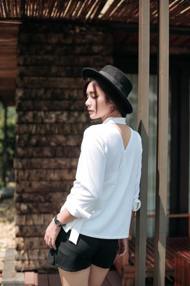 Cùng ngắm vẻ đẹp lai Tây của cô nàng hot girl 9X trường Báo - Phan Thu Hà.